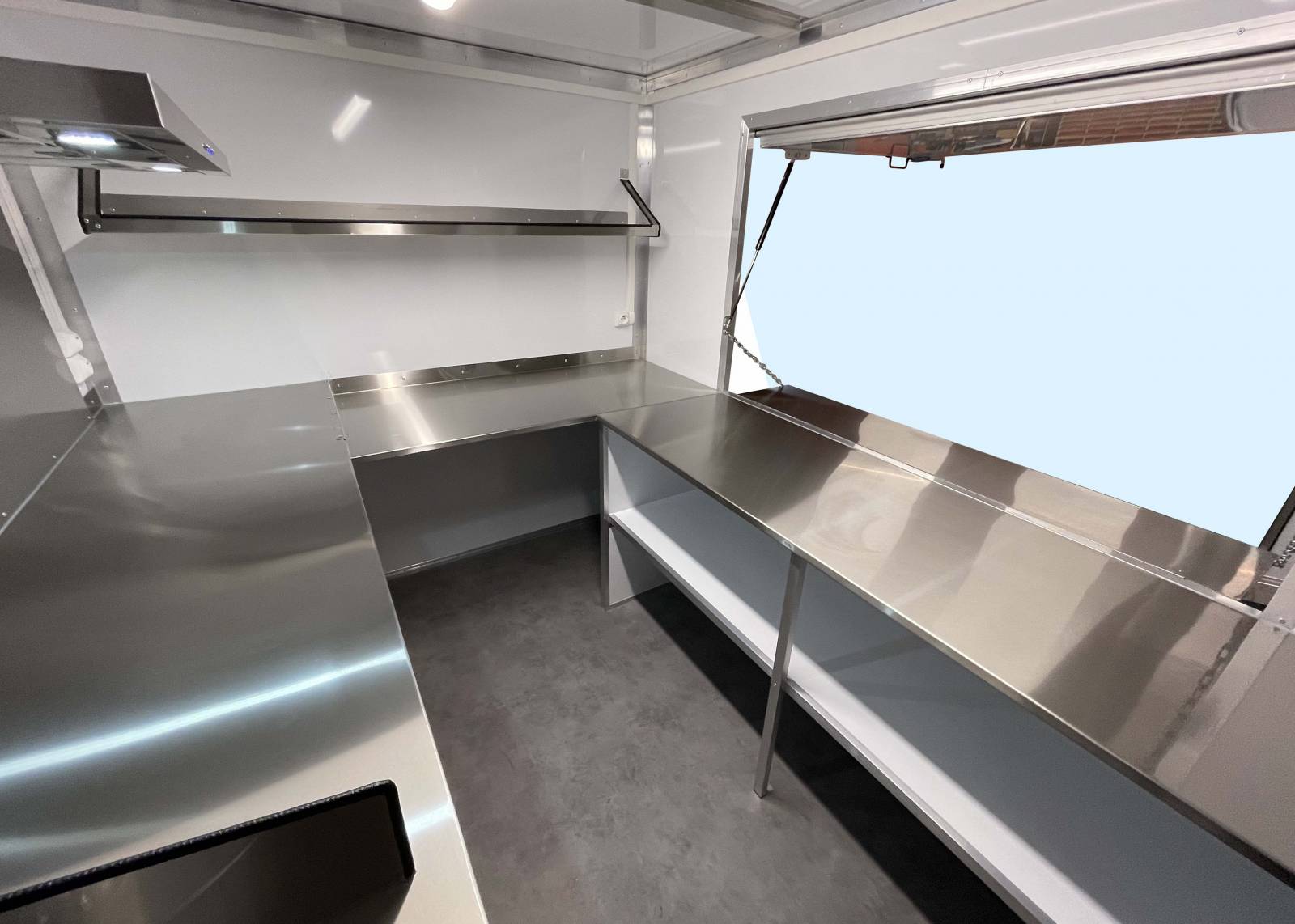 REMORQUE FOOD TRUCK FIRST COOK – Image 12