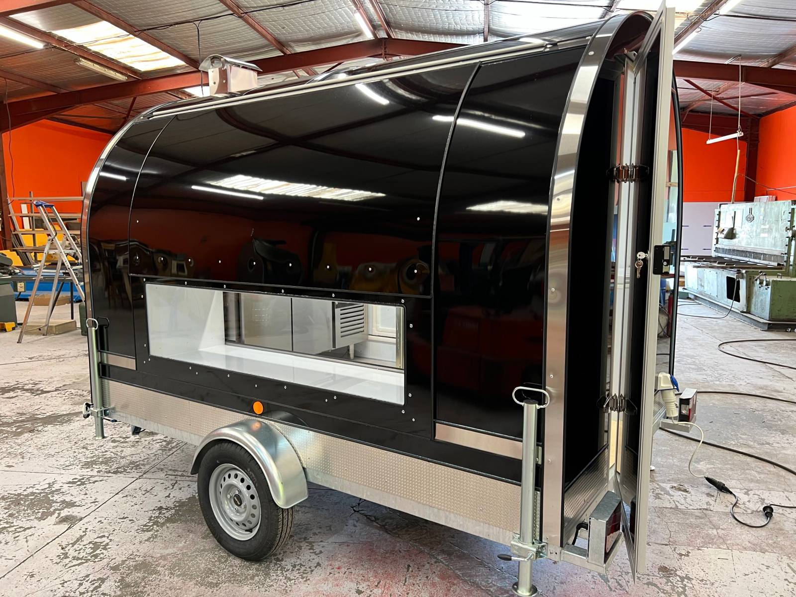 REMORQUE FOOD TRUCK PAPRIKA AMOVIBLE – Image 2