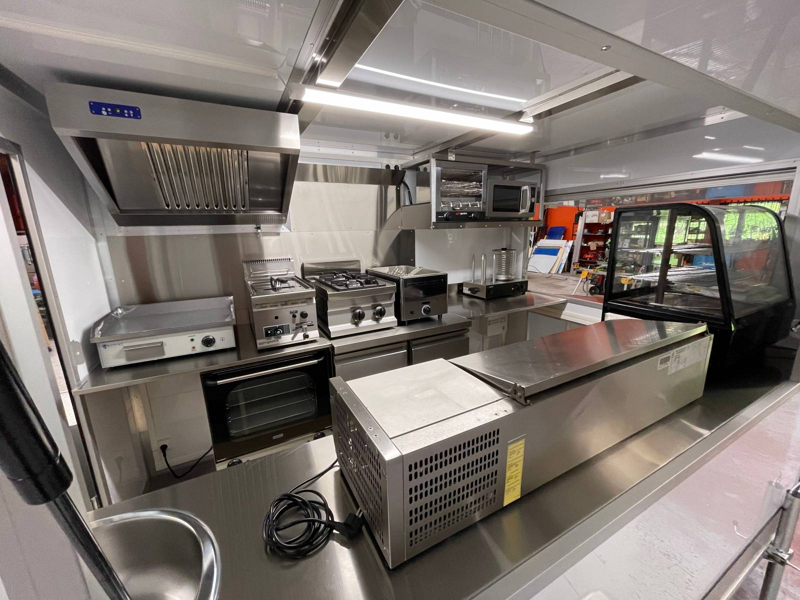 REMORQUE FOOD TRUCK ABSINTHE – Image 16