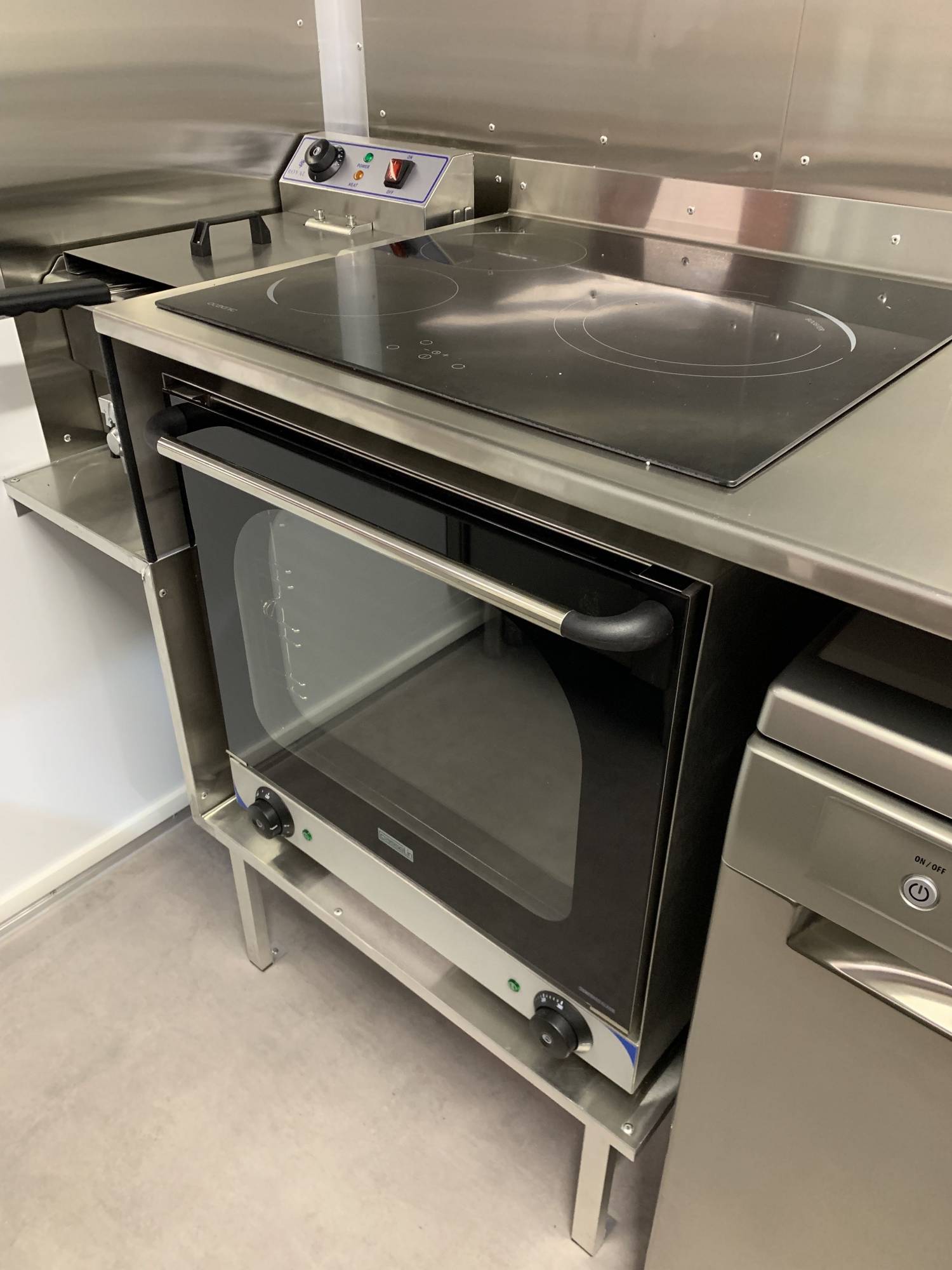 REMORQUE FOOD TRUCK ABSINTHE – Image 14